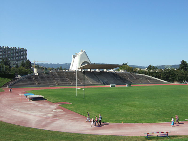 Stade Firminy Vert, dessiné par Le Corbusier