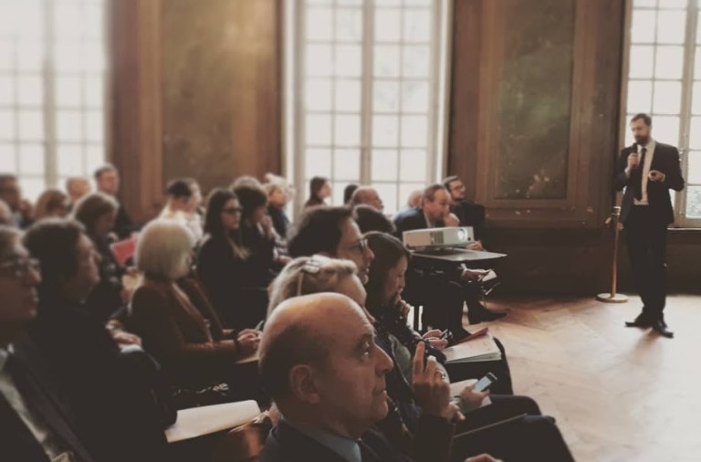 Présentation de l'Enquête nationale Budgets participatifs aux élus et aux cadres de la ville et de la Métropole de Bordeaux par Antoine Bézard